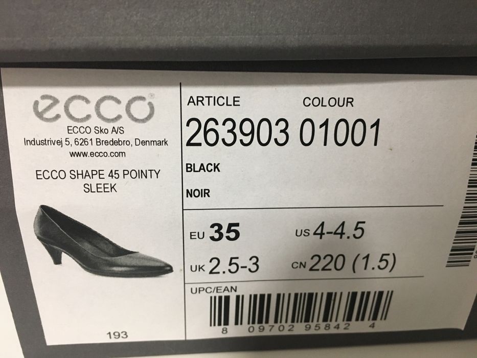 Sapatos Ecco preto salto NOVOS