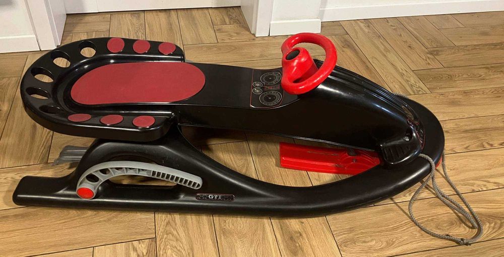 Skibob VW GTI dla dzieci Oryginał nartosanki Sanki, saneczki