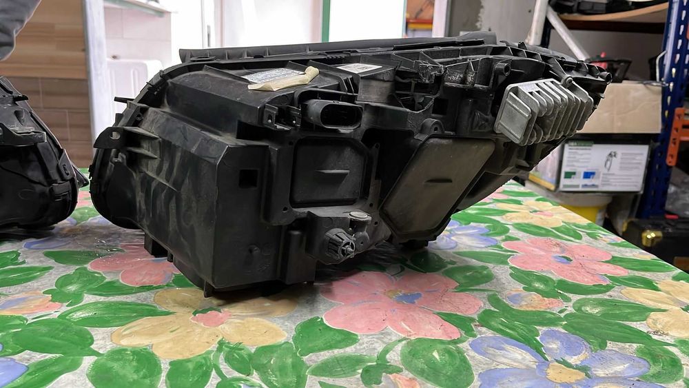 Par de Faróis Mercedes Class-c W205 LED Highperformace