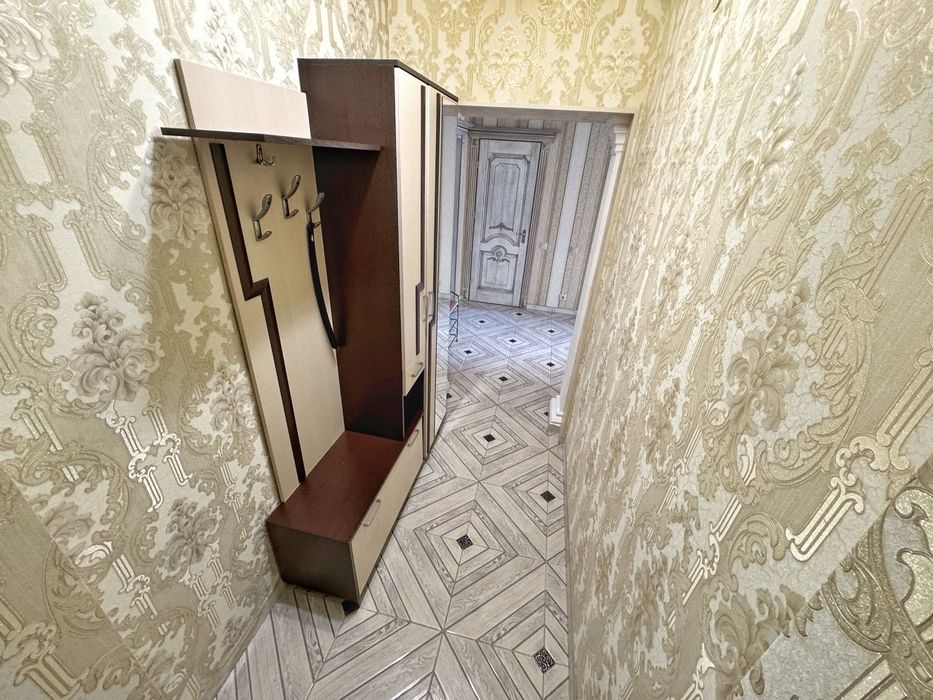 ‼️Вільно‼️ Двокімнатна квартира - вул. Степана Бандери 35