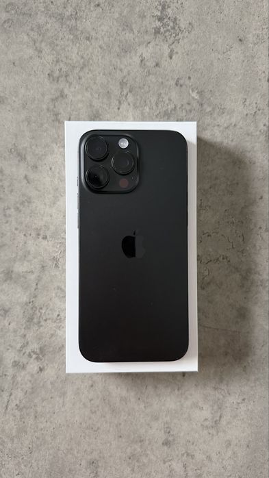 iPhone 16 Pro Max 256GB Black Titanium
