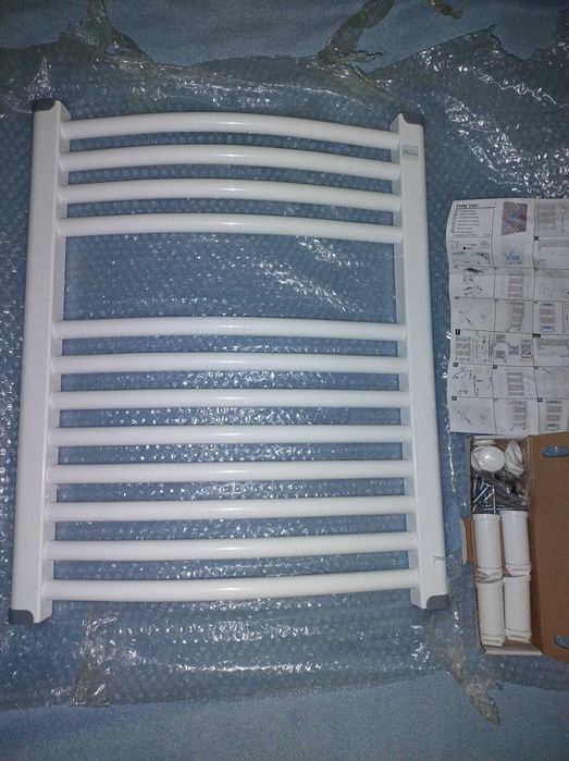 Grzejnik łazienkowy Alterna