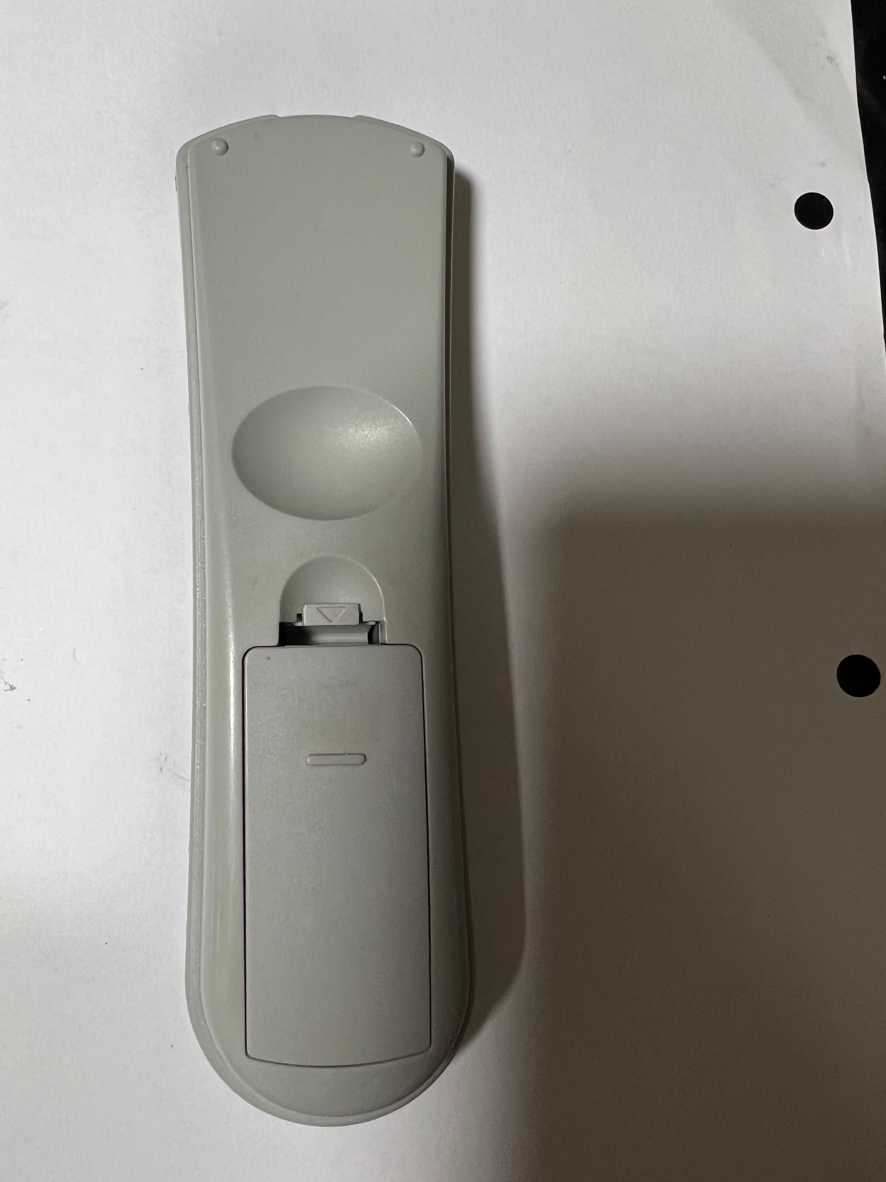 Telecomandos TV´s  Sanyo  e Samsung DVR