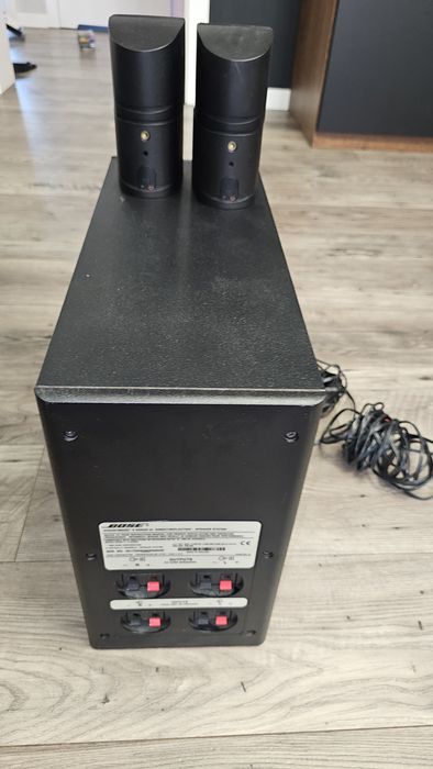 BOSE Acoustimass 5 series III 2.1