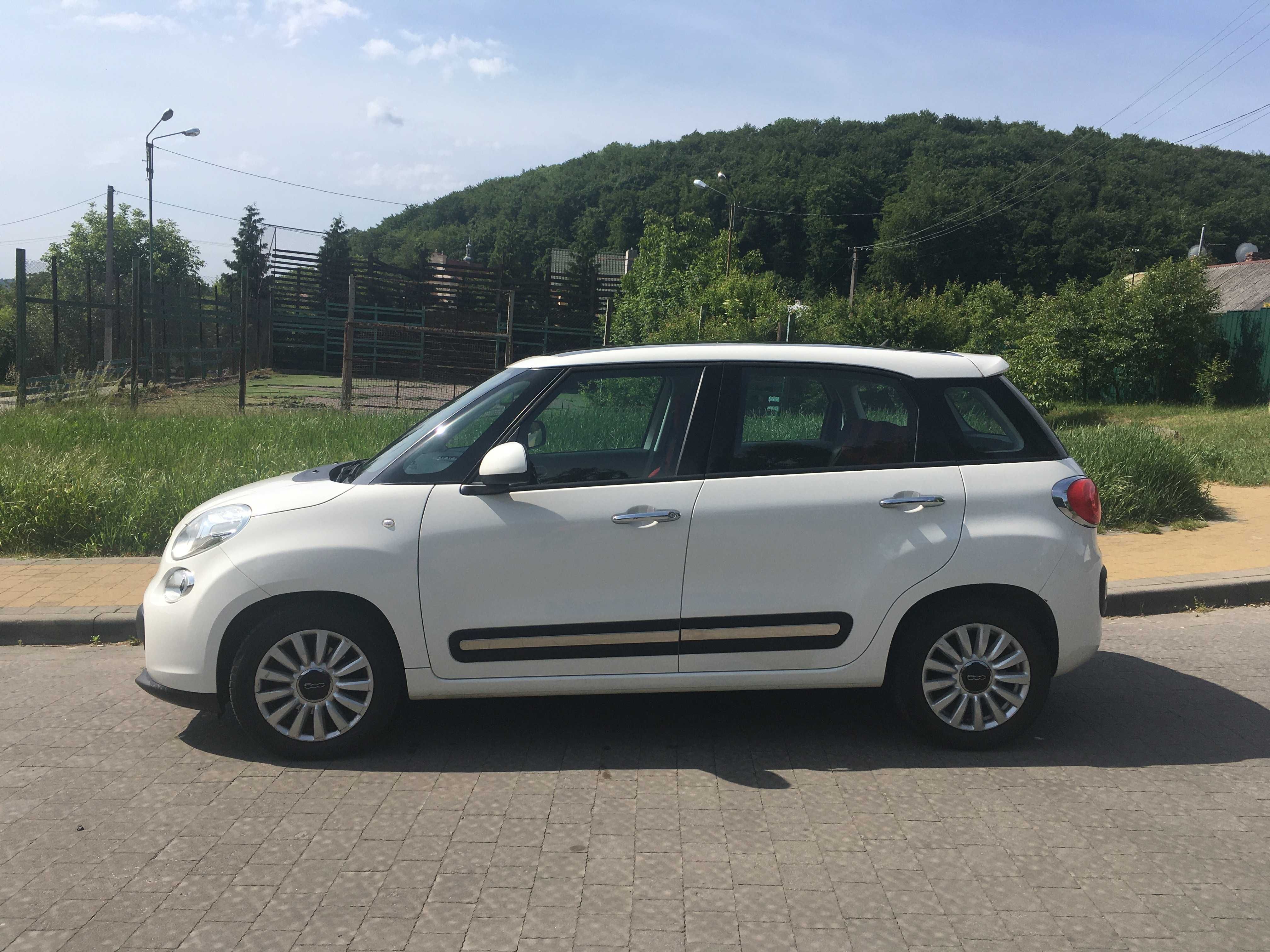 авто FIAT 500L автомат 2015 з пробігом 106000