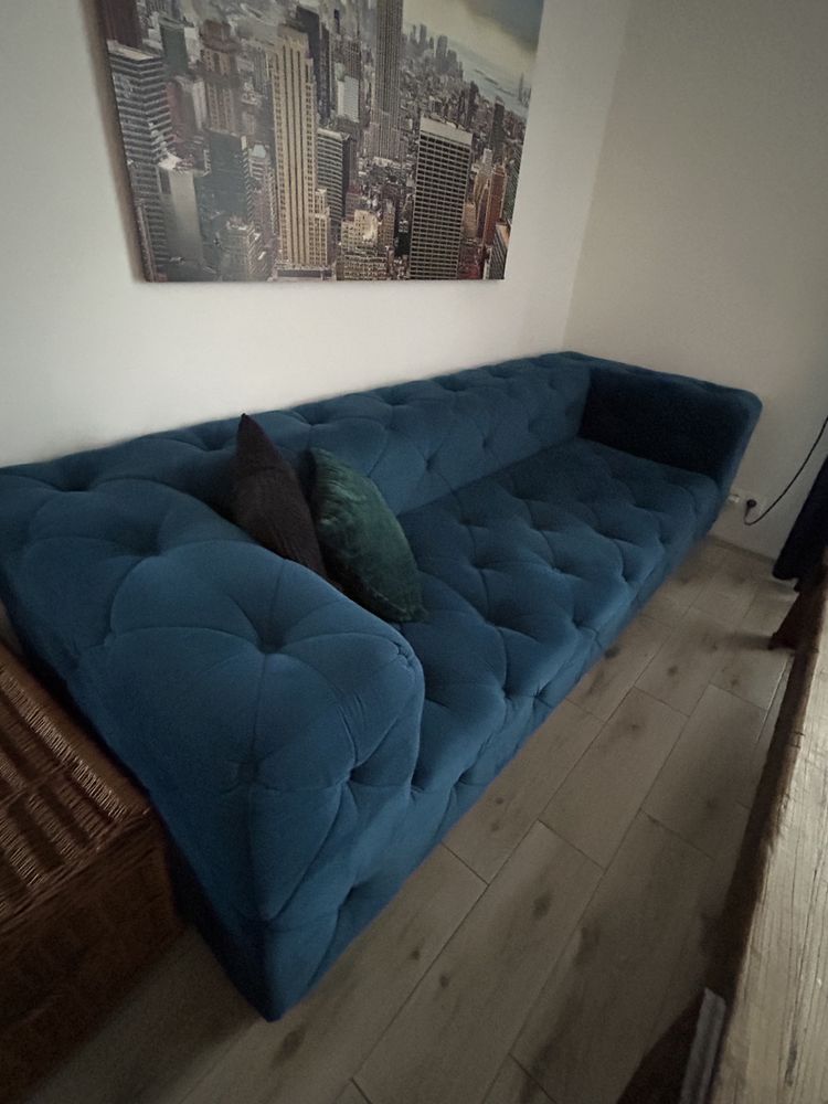 Sofa  turkusowa pikowana