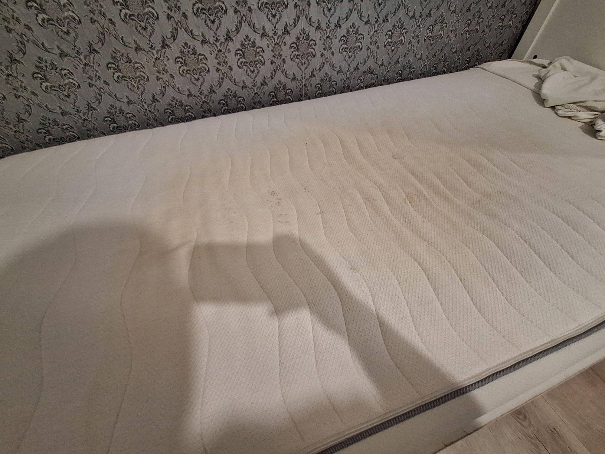 Sprzedam łóżko hemnes 100x200cm
