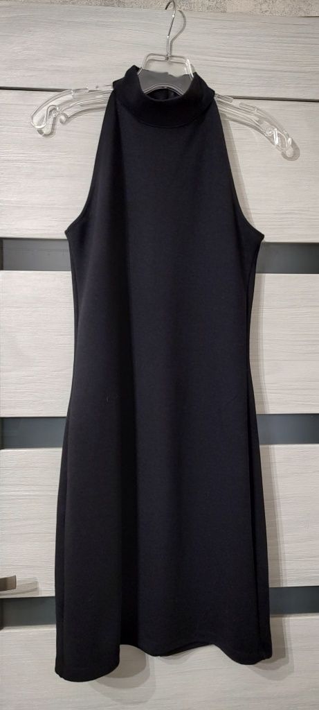 Sukienka czarna halter