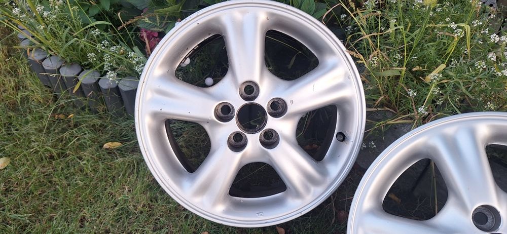 Felgi 6j x 15 Toyota, Mazda 5×100 Otwór centrujący 54,1 mm