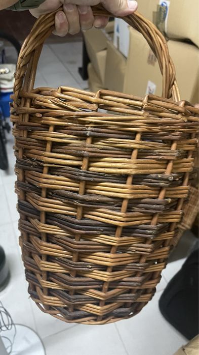 Cesta de verfa com asa