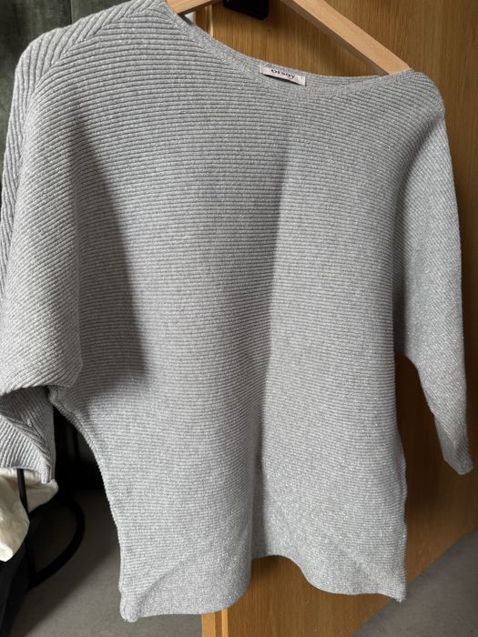Sweter orsay błyszczący