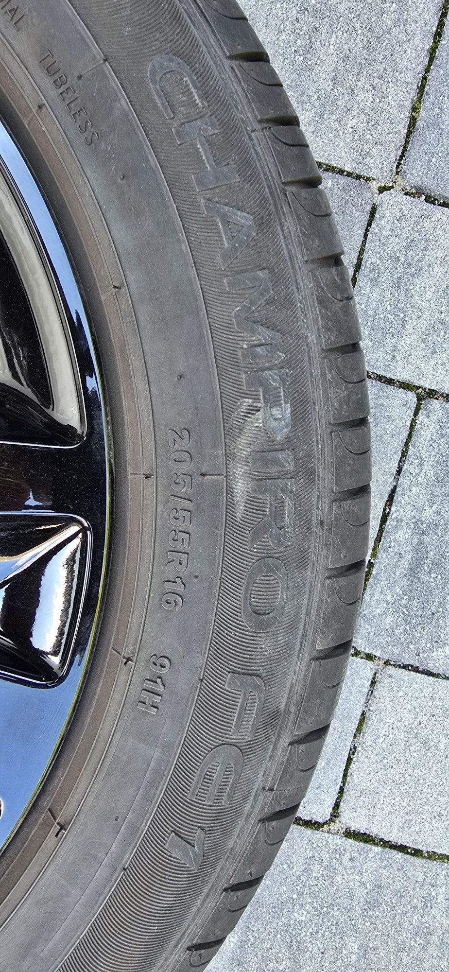 4 x opony letnie CHAMPIRO FE1 205/55R16