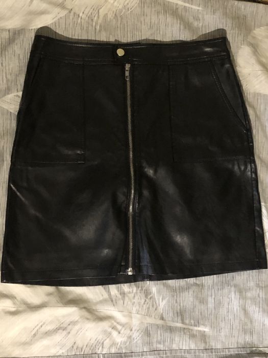 Жіноча кожаная спідниця