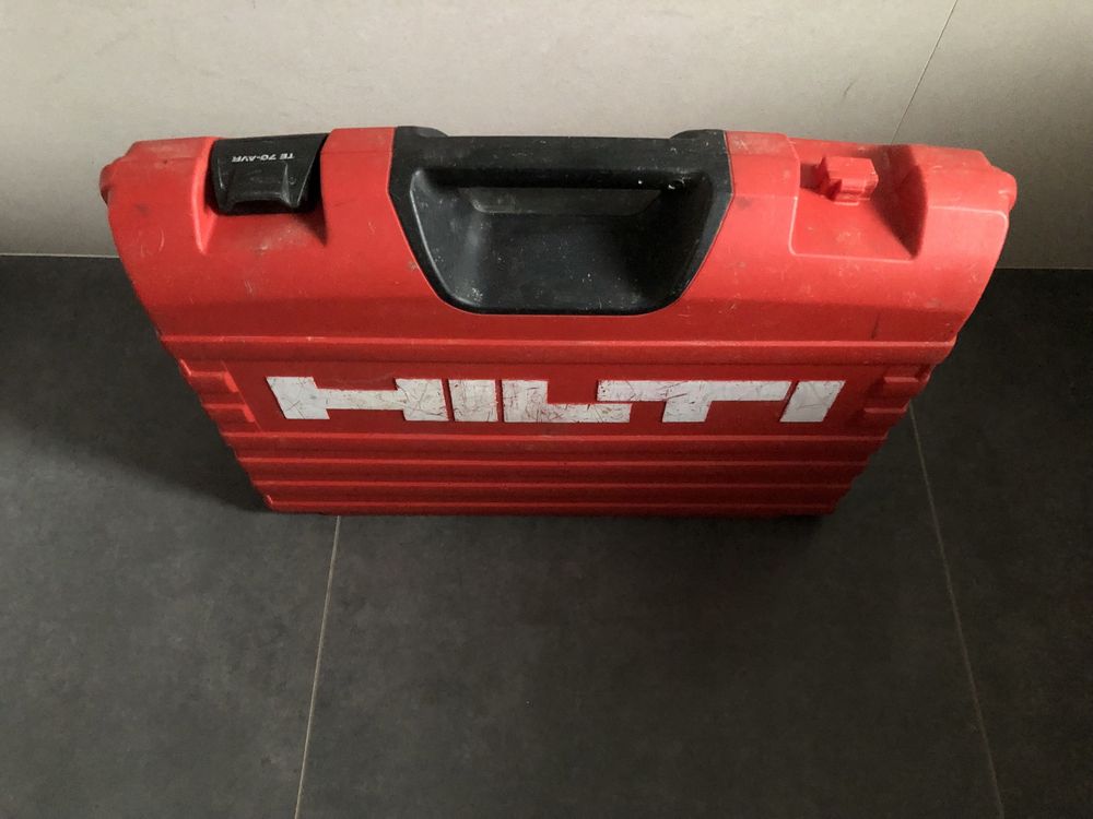 Безщітковий перфоратор Hilti TE 70 AVR