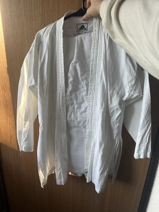 Костюм кімоно для занять бойовими мистецтвами