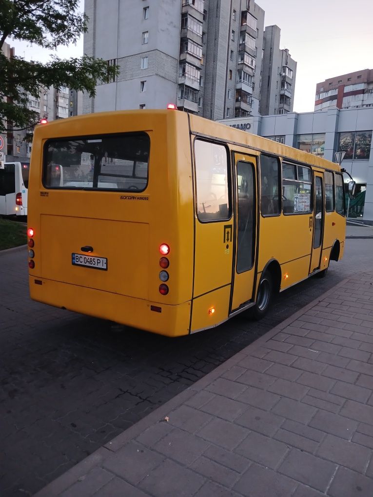 Богдан   А  -  092