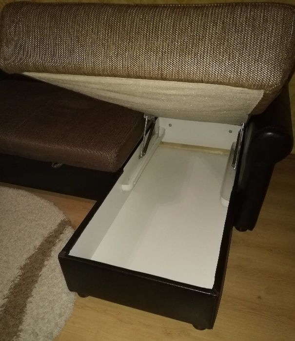 Стильный угловой диван Steinhoff, модель “Рейн”