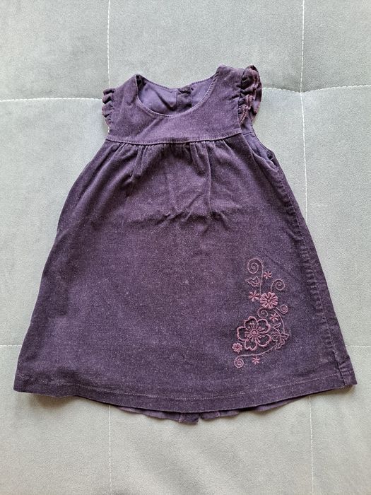 Sukienka sztruksowa roz 80