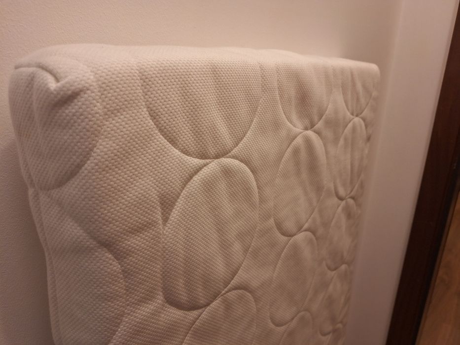 Colchão de berço + estrado