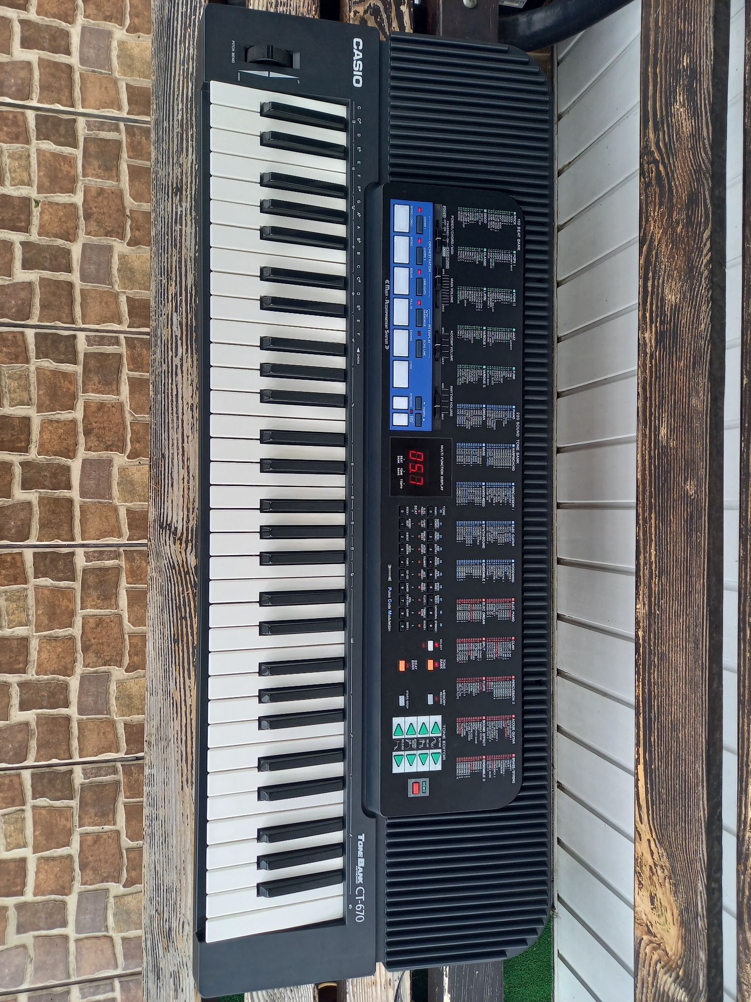 Keyboard Casio CT 670