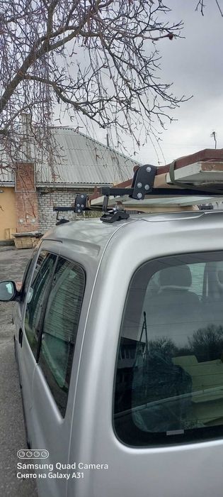 Стальные поперечины R4 в штатное место Citroen Berlingo с зацепом