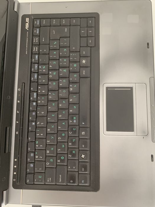 Ноутбук asus f5rl
