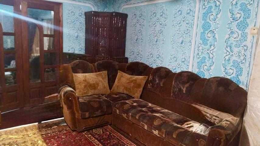 Оренда (3500 грн комунальні включено) кімната Чернівці.