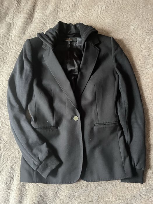 Джинси та піджак