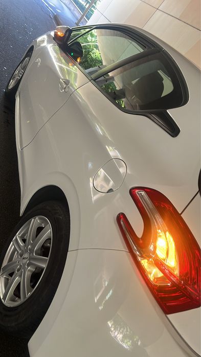 Peugeot 208 1.6 hdi