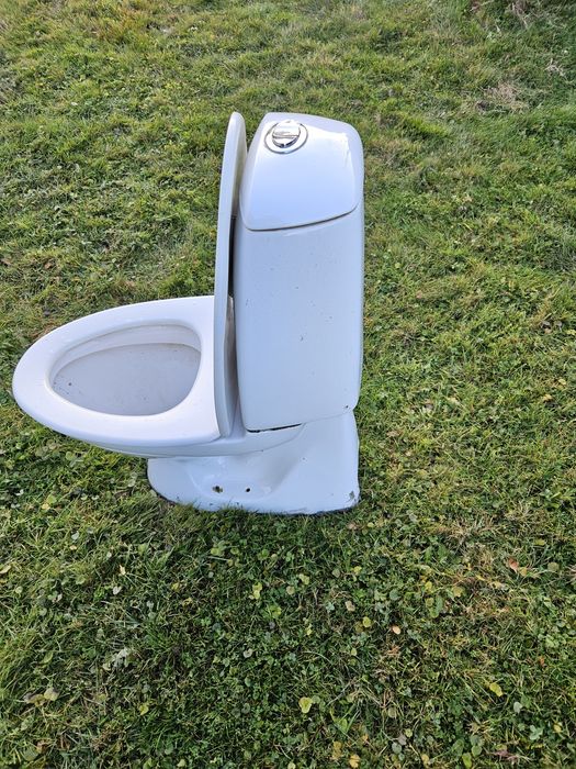 Łazienka  kompakt wc