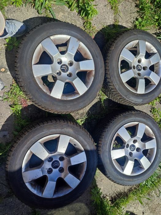 Felgi aluminiowe 16 opony kormoran All Season 215/55R16