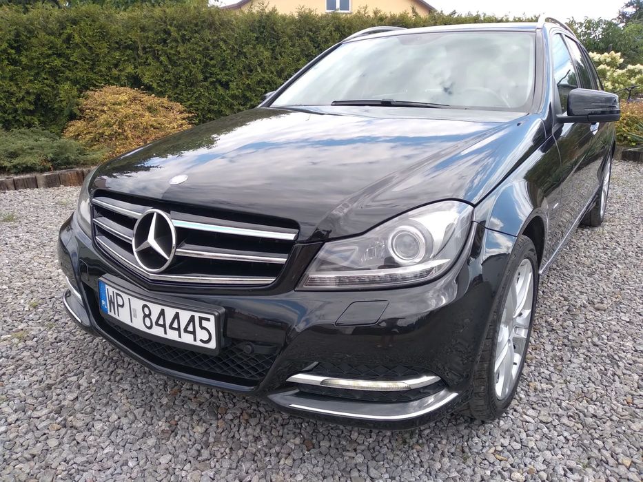 Mercedes-Benz Klasa C 180 stan bardzo dobry Niski Przebieg 126 tys km