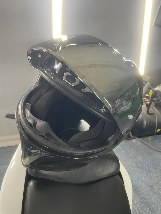 Срочно продам шлем