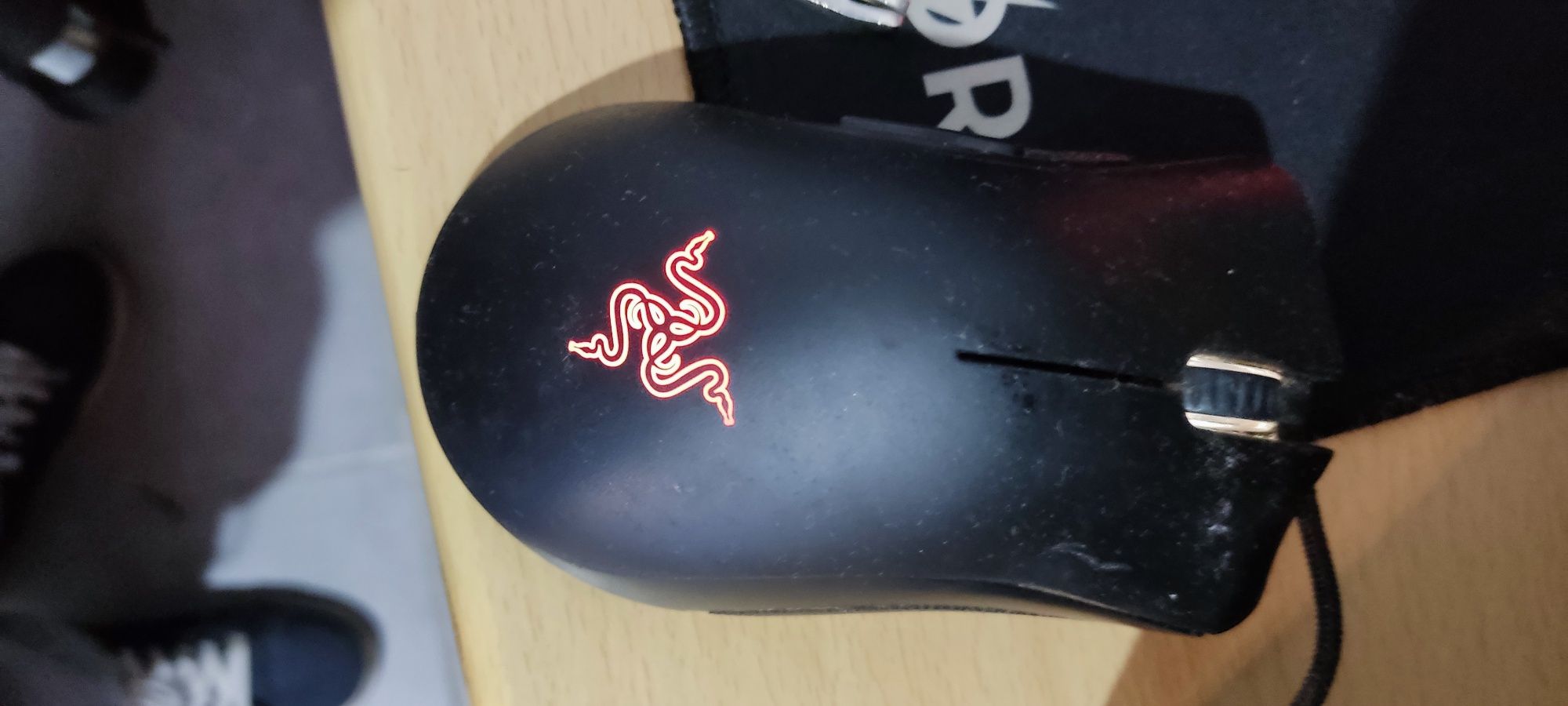 Rato gamer estilo Razer
