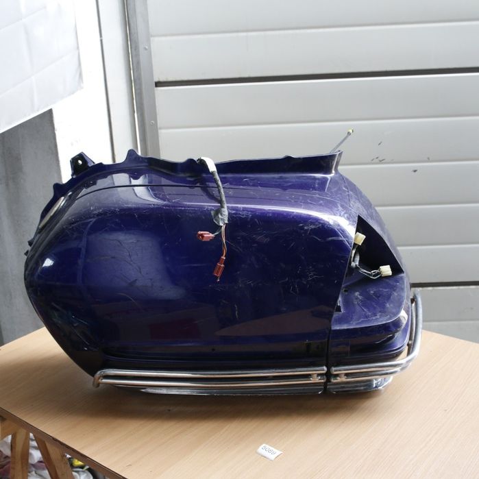 5089  Kufer Lewy pokrywa, gril 01-11 Honda Goldwing GL 1800