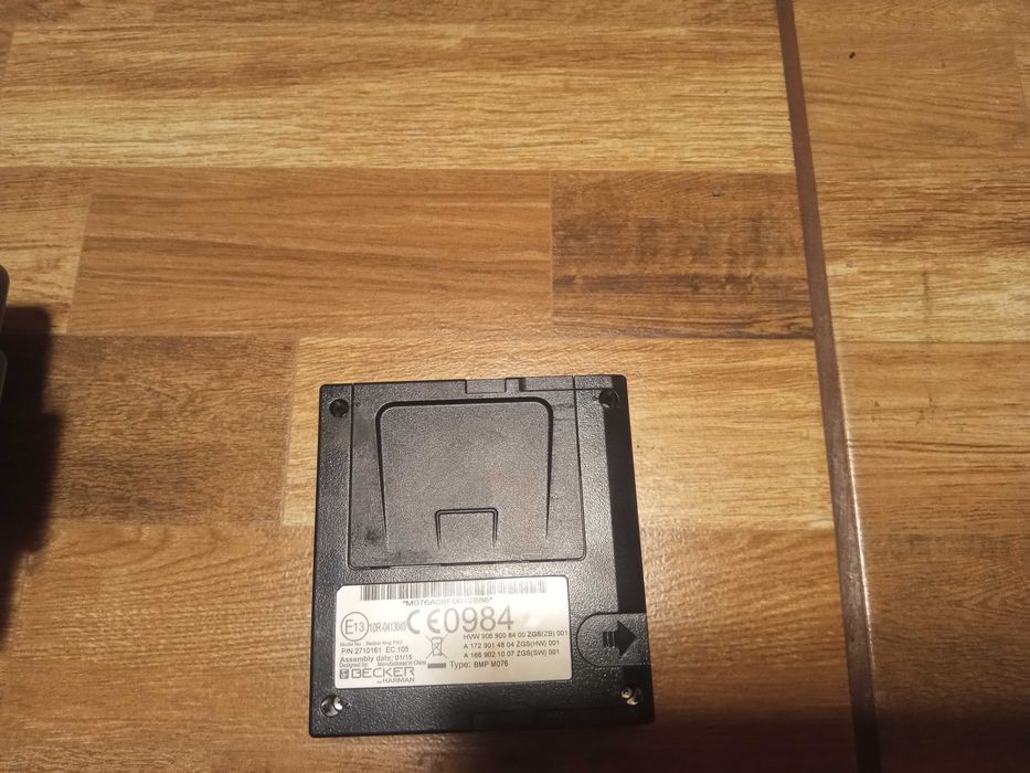Becker moduł czytnik map nawigacja Mercedes sprinter 906 komplet