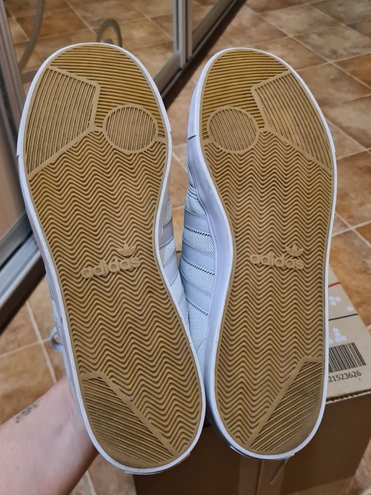 Оригінальні Кросівки Adidas Seeley Mid Boots 44-й Розмір 28,5см Сірі