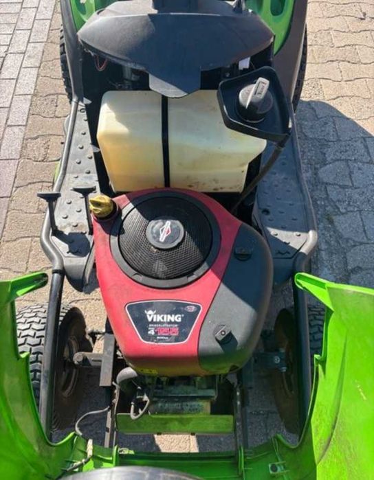 Traktorek Ogrodowy kosiarka Viking T5 Briggs & Stratton 15,5KM Hydro
