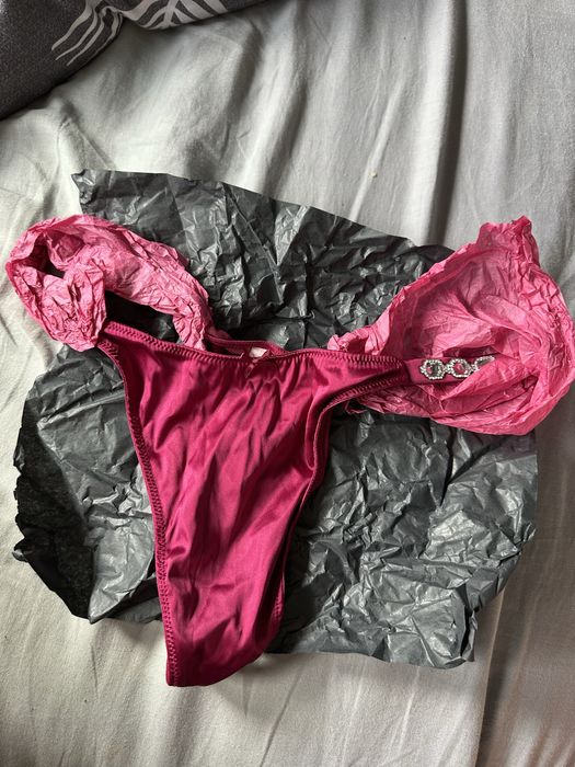 Stringi Victoria’s Secret