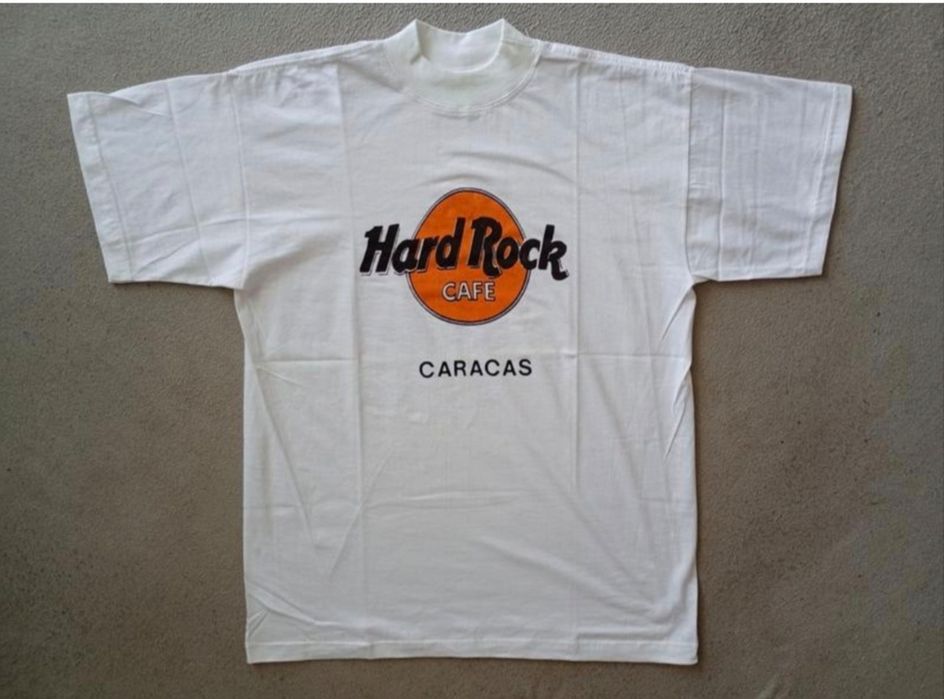 Футболка белая мерч