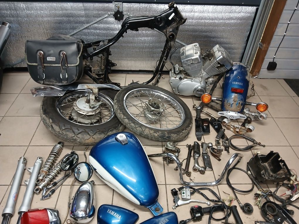 Virago 125 koła części silnikowe lagi bak lampa xv125 licznik