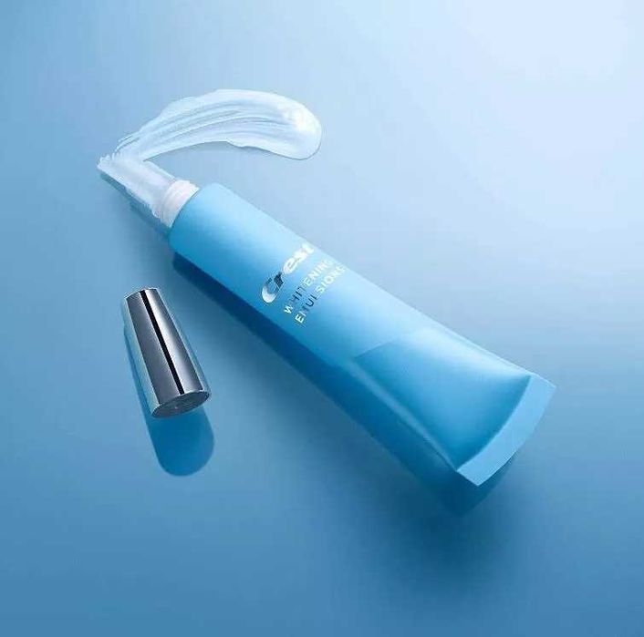 Crest Whitening Emulsions - отбеливание зубов за 14 дней