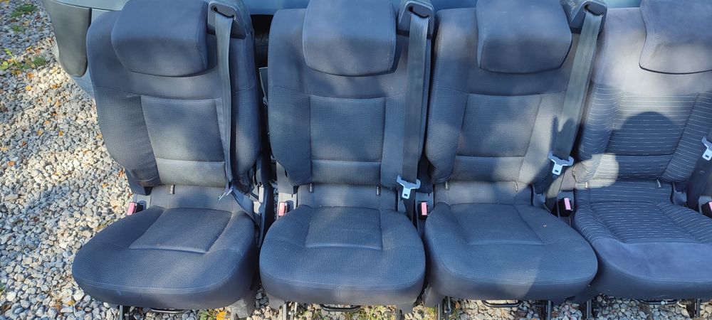 Fotel Espace IV przedlift 2i3rzad wbudowany pas bus  kamper ISOFIX