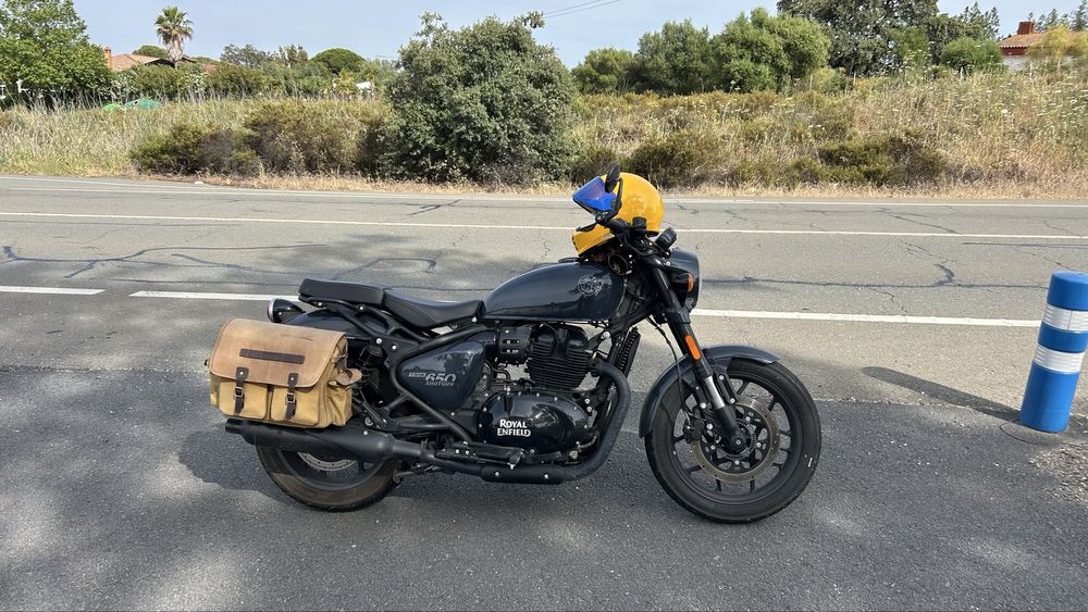 Royal Enfield Shotgun
