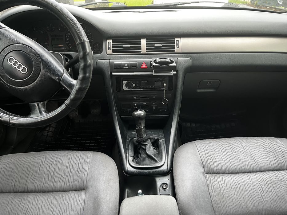 Aubi6 дізель 1,9 рік 1999 у хорошому стані всі питання у приват або за