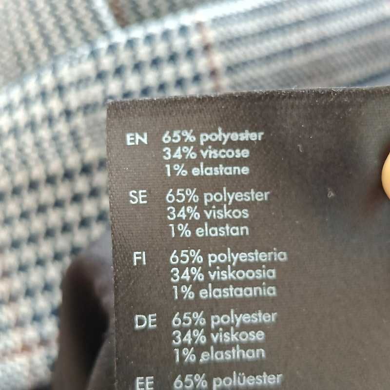 Kobiece zgrabne spodnie w kratkę chinosy z wiskozą S