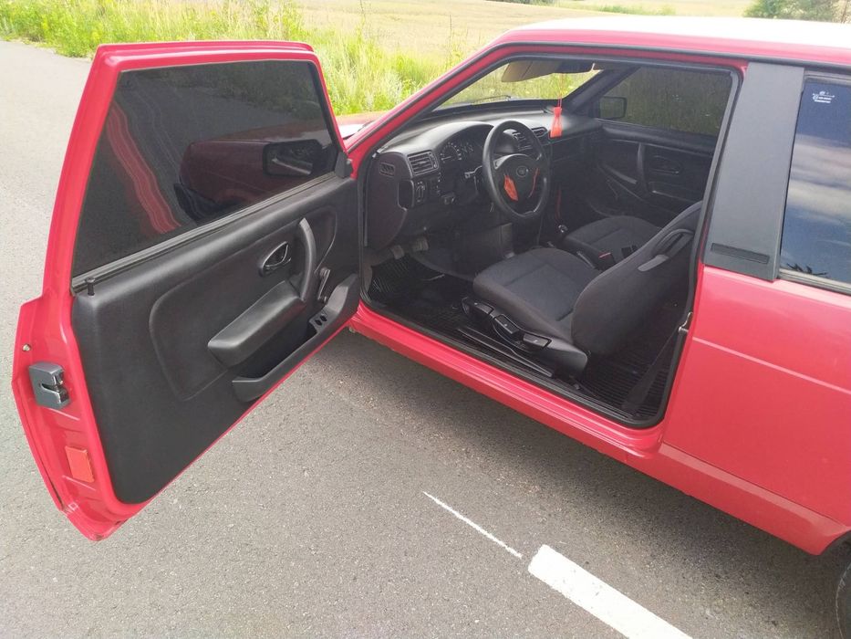 Продам ваз 21081