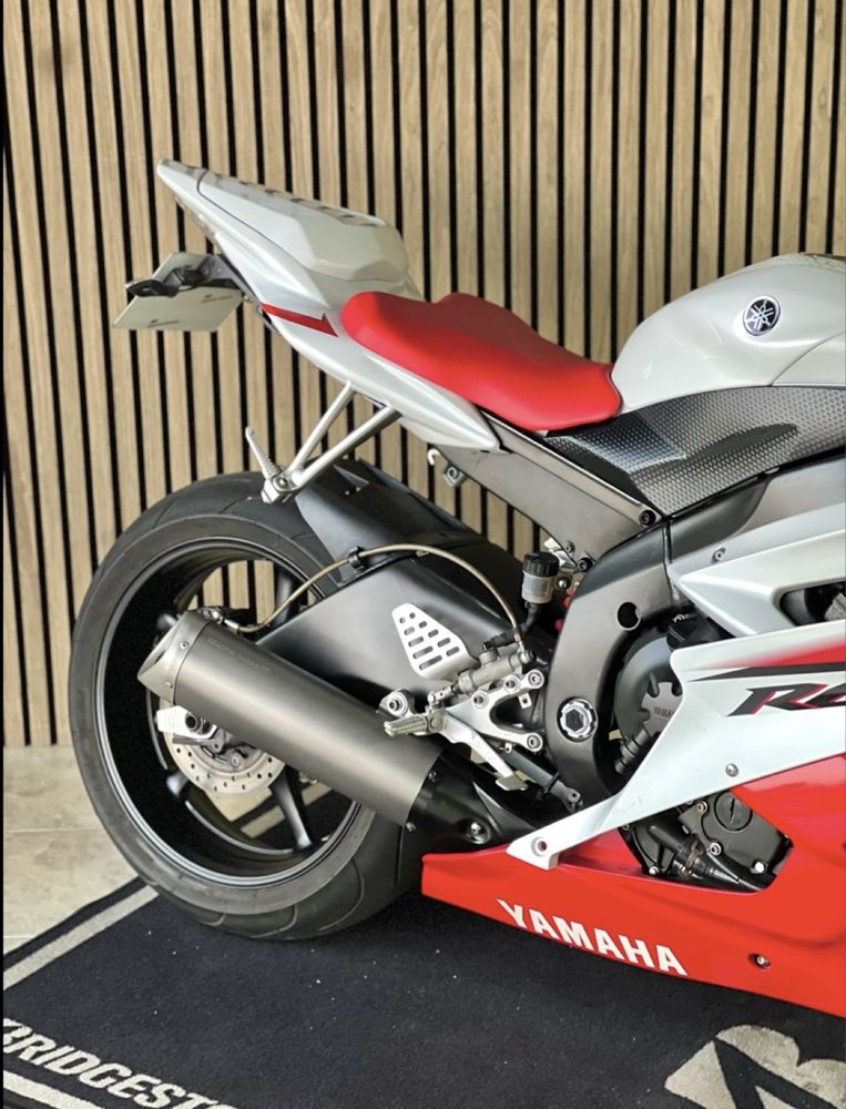 Yamaha R6 (2007) – 17.000km