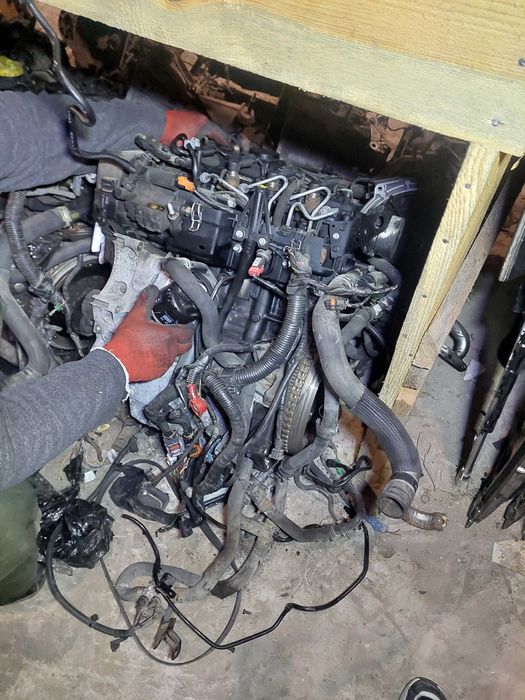 двигун двигатель Nissan Qashqai j10 k9k b410 D430 e274 l292 c400 1.5