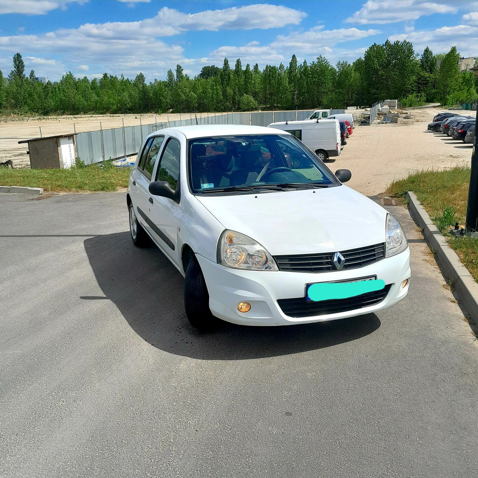 RENAULT Clio Campus 2011r,benzyna.Mały przebieg.